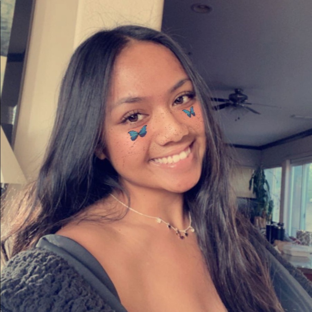Meet your Posher, Camille